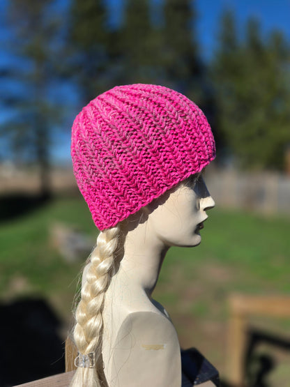 Pretty in pink knit gradient beanie 2